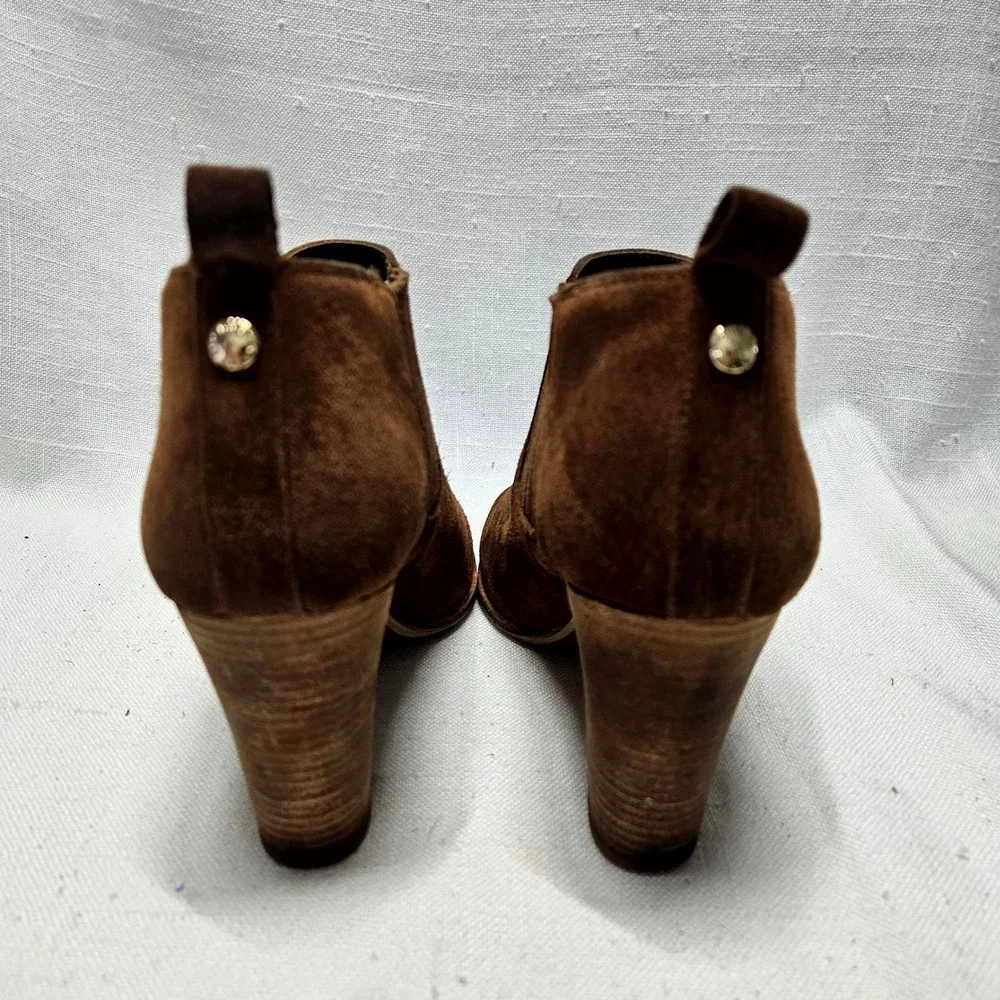 Michael Kors Chelsea Boots Womens 7.5 Brown Suede Stacked Block Heel Booties Y2K